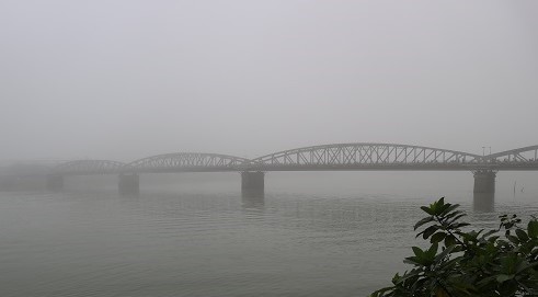 SƯƠNG MÙ TRÊN SÔNG...