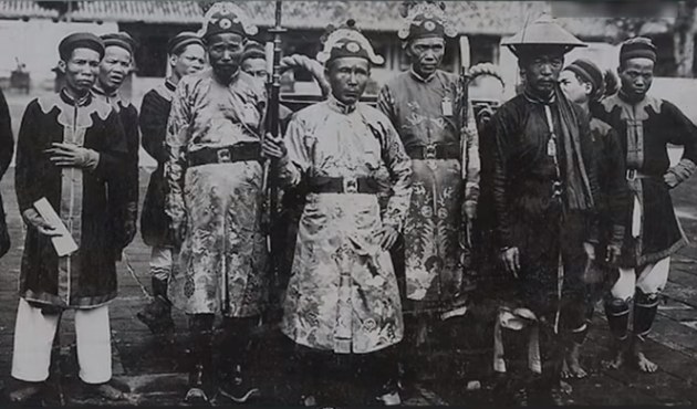 lính triều đình