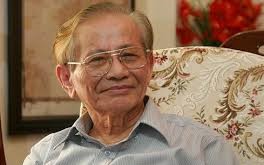 GIÁO SƯ SỬ HỌC PHAN HUY LÊ MUỐN GÌ KHI XÉT LẠI LỊCH SỬ?